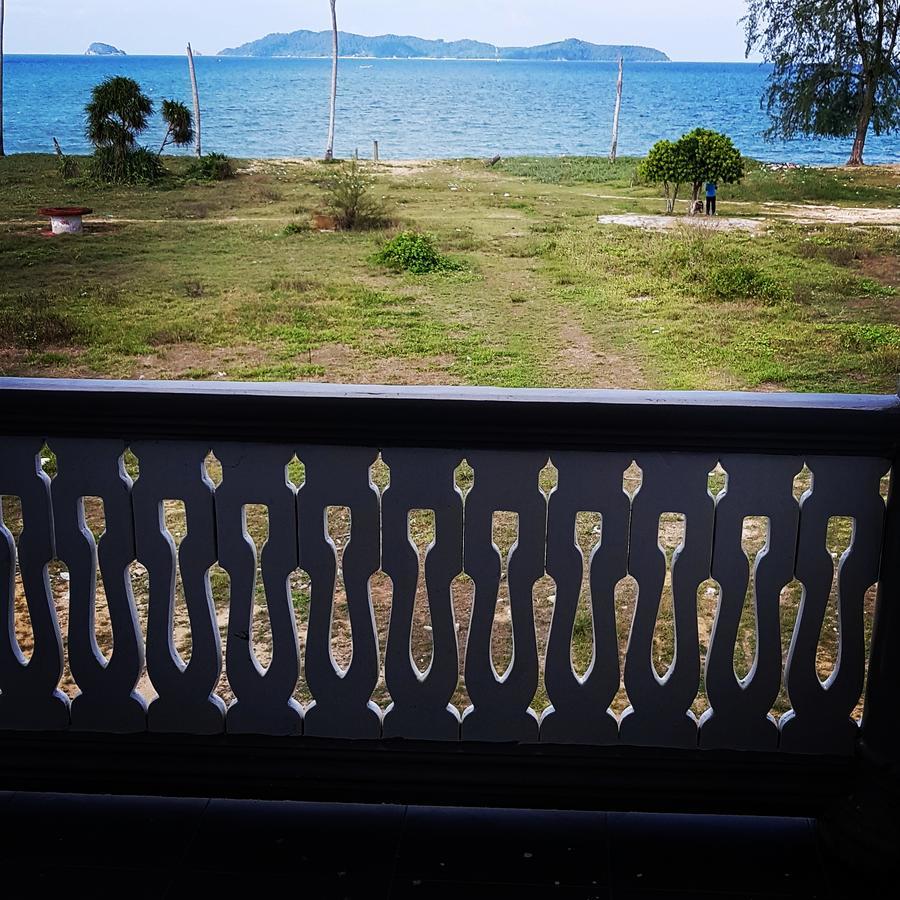 Andalus Beach Residence Marang Dış mekan fotoğraf