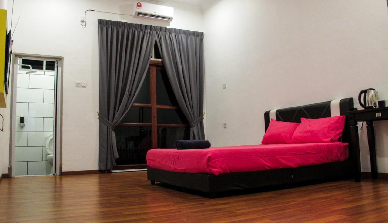 Andalus Beach Residence Marang Dış mekan fotoğraf